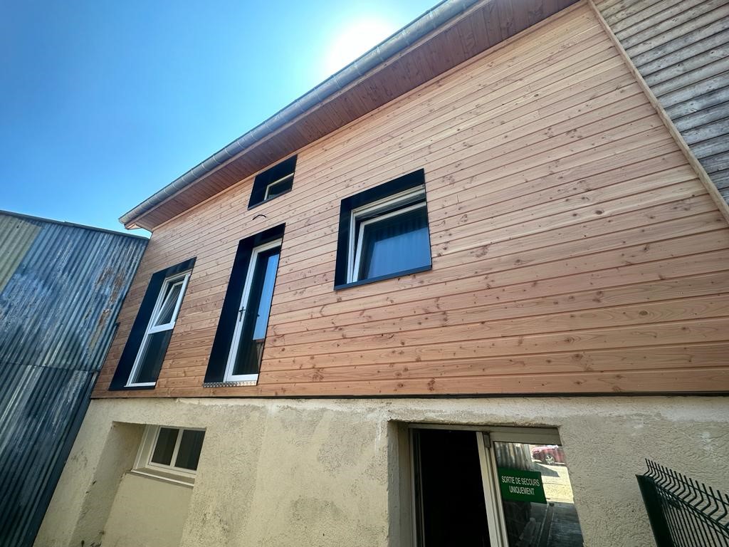 Bardage en fibre bois à Giromagny